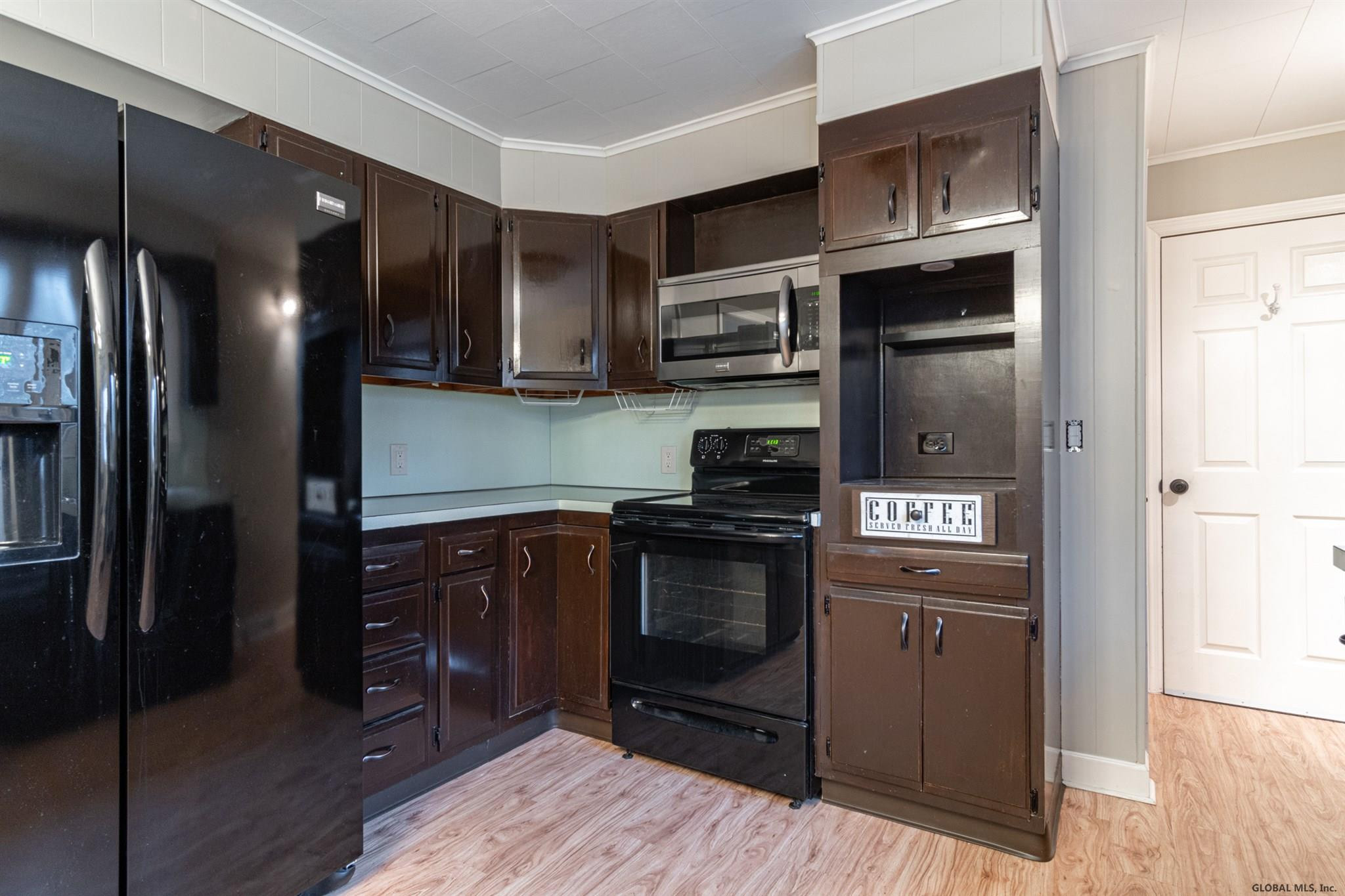1006 Angelina Road Rotterdam, NY 12303 - Photo 6 of 17 Photo 6