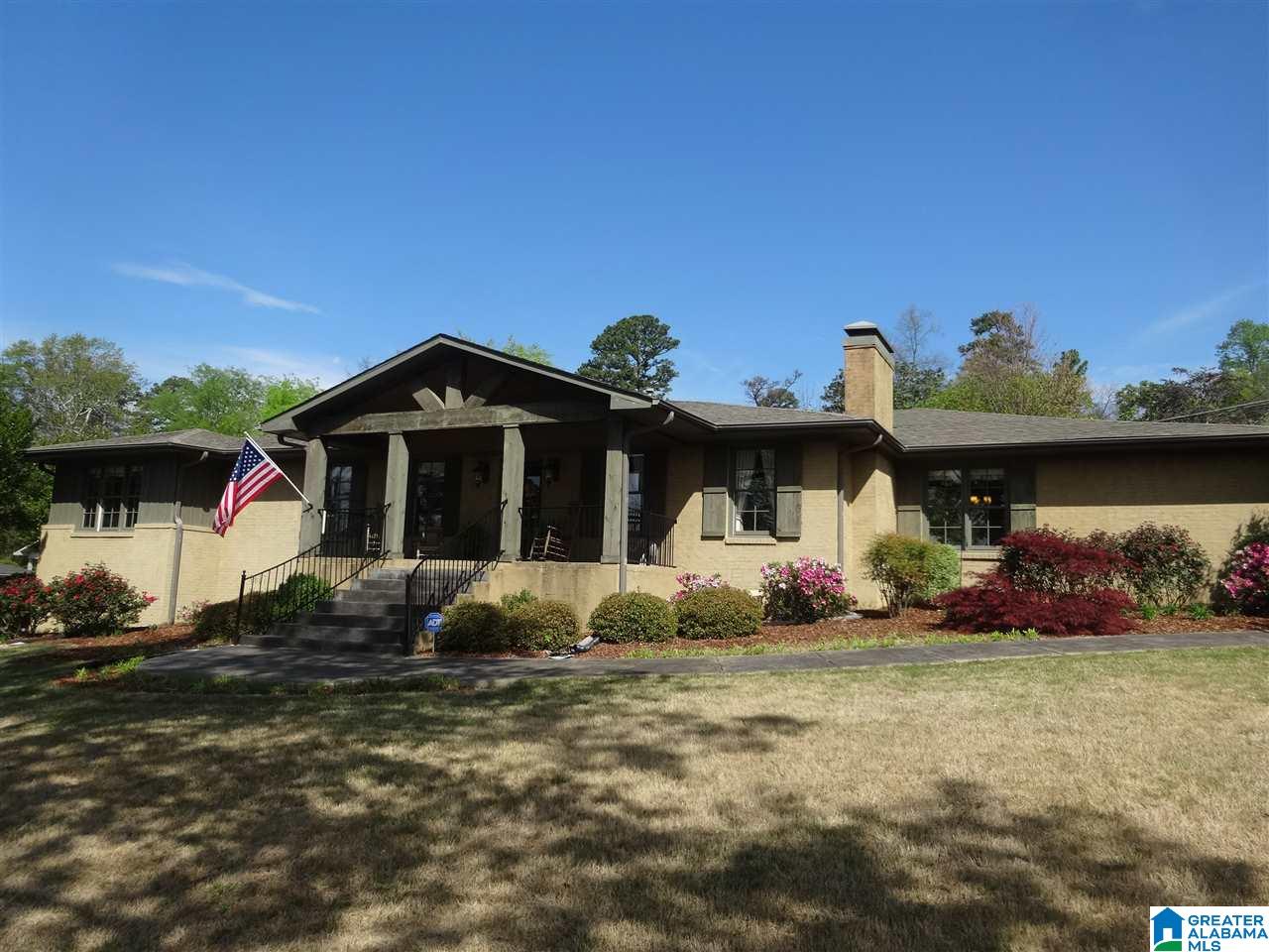 1868 Southwood Road Birmingham, AL 35216 - Photo 1 of 47