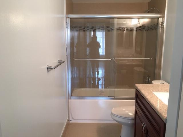 4154 Inverrary Drive, Unit 407 Lauderhill, FL 33319 - Photo 23 of 40 Second Bathroom