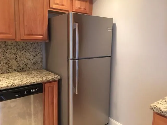 $1,900 | 4154 Inverrary Drive, Unit 407, Lauderhill, FL 33319