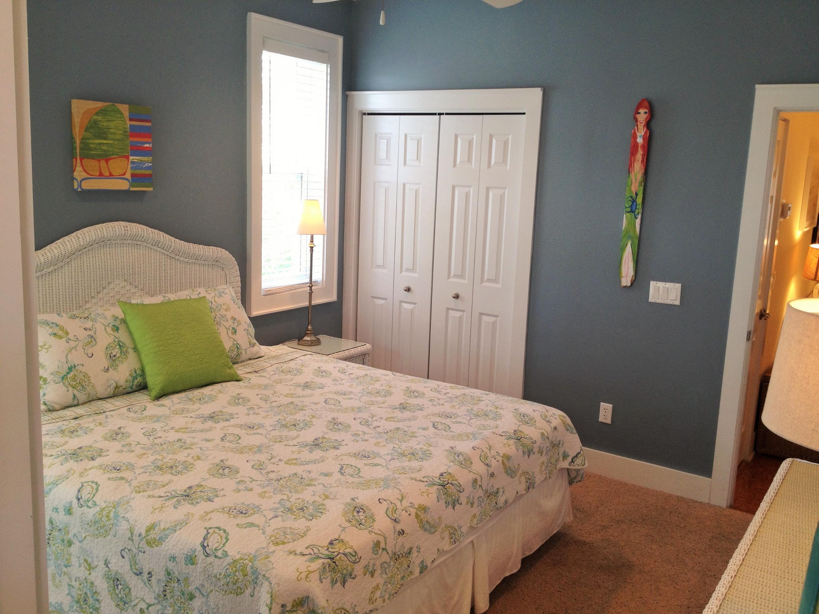 89 West Blue Crab Loop Inlet Beach Inlet Beach, FL 32461 - Photo 21 of 42 a bedroom with a bed and a window