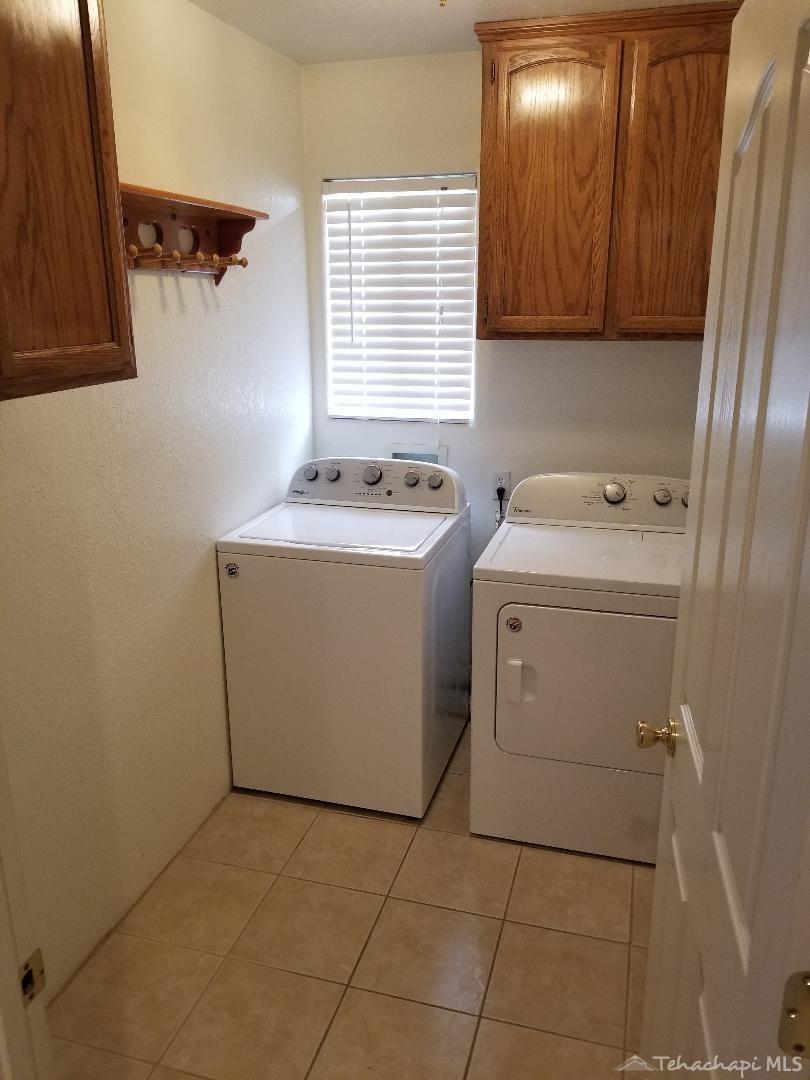 19921 Meadows Road Tehachapi, CA 93561 - Photo 6 of 10 Gallery Image 6
