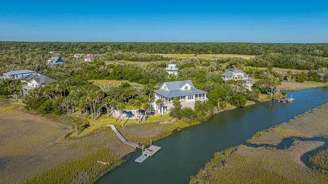 $3,500,000 | 1250 Hammocks Way, Edisto Island, SC 29438