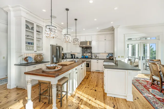 $3,500,000 | 1250 Hammocks Way, Edisto Island, SC 29438