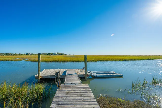$3,500,000 | 1250 Hammocks Way, Edisto Island, SC 29438