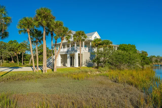 $3,500,000 | 1250 Hammocks Way, Edisto Island, SC 29438