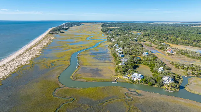 $3,500,000 | 1250 Hammocks Way, Edisto Island, SC 29438
