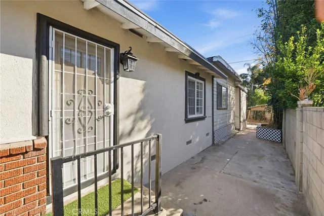 $899,000 | 550 Fermoore Street, San Fernando, CA 91340