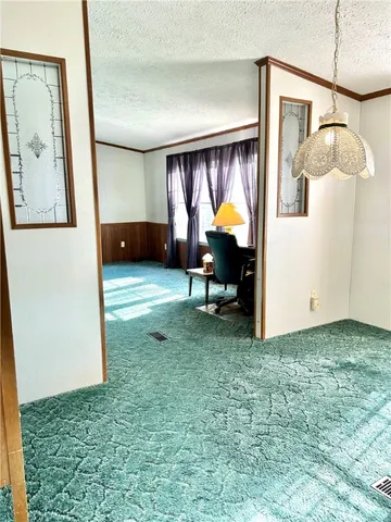 $249,999 | 5 Lake Shore Drive, Iva, SC 29655