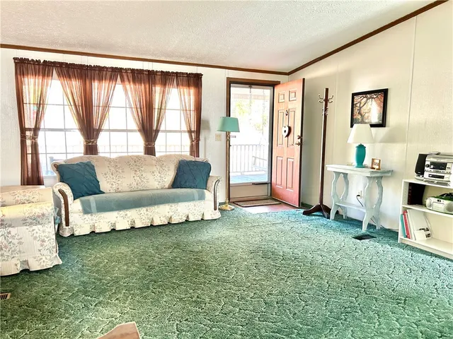 $249,999 | 5 Lake Shore Drive, Iva, SC 29655