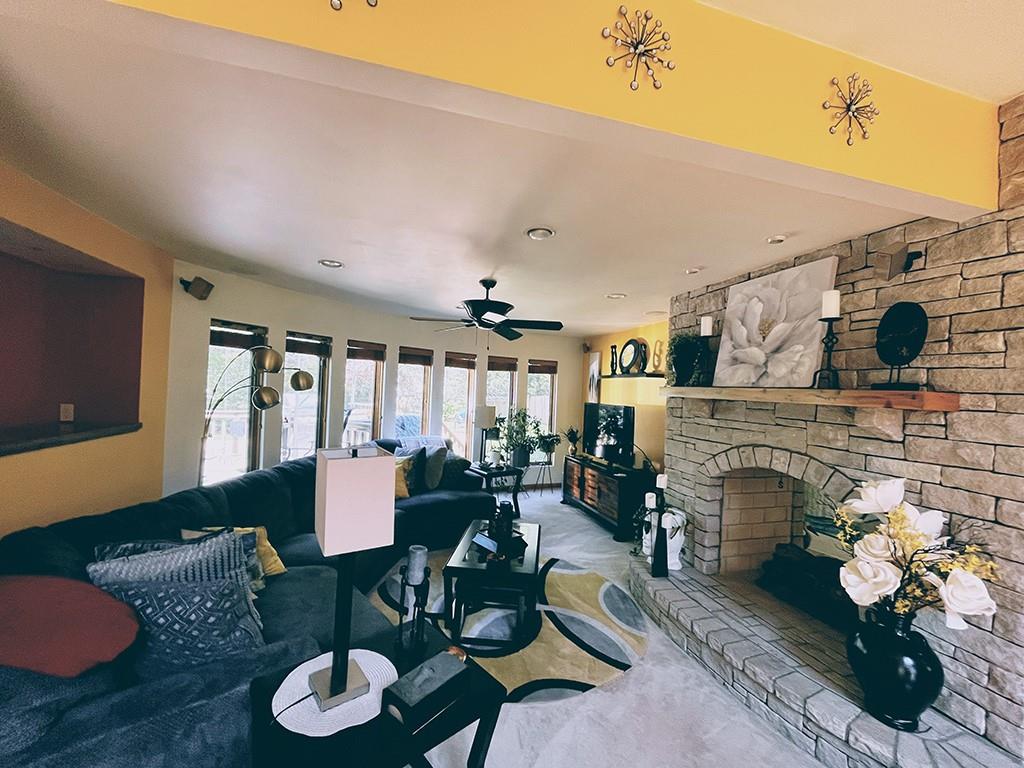 393 Heritage Run Road Indiana, PA 15701 - Photo 12 of 50 Living Room