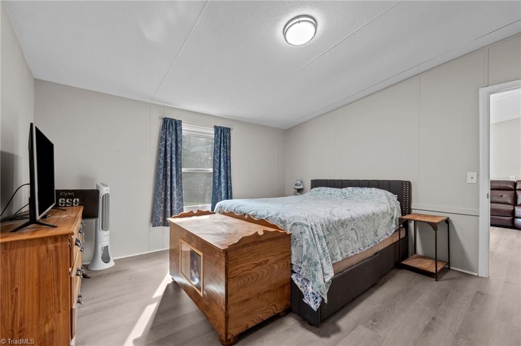 218 Gem Stone Loop Summerfield, NC 27358 - Photo 17 of 33