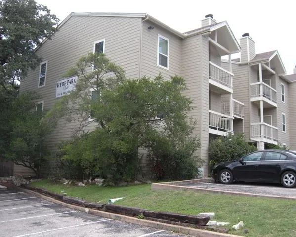 $1,600 | 114 East 31st Street, Unit 109, Austin, TX 78705