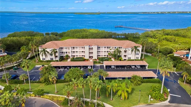 $400,000 | 2725 Terra Ceia Bay Boulevard, Unit 201, Palmetto, FL 34221