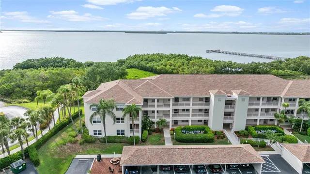$400,000 | 2725 Terra Ceia Bay Boulevard, Unit 201, Palmetto, FL 34221
