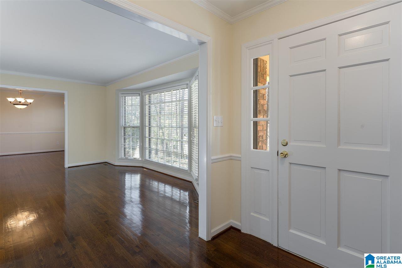 4615 Pine Mountain Road Birmingham, AL 35213 - Photo 5 of 46