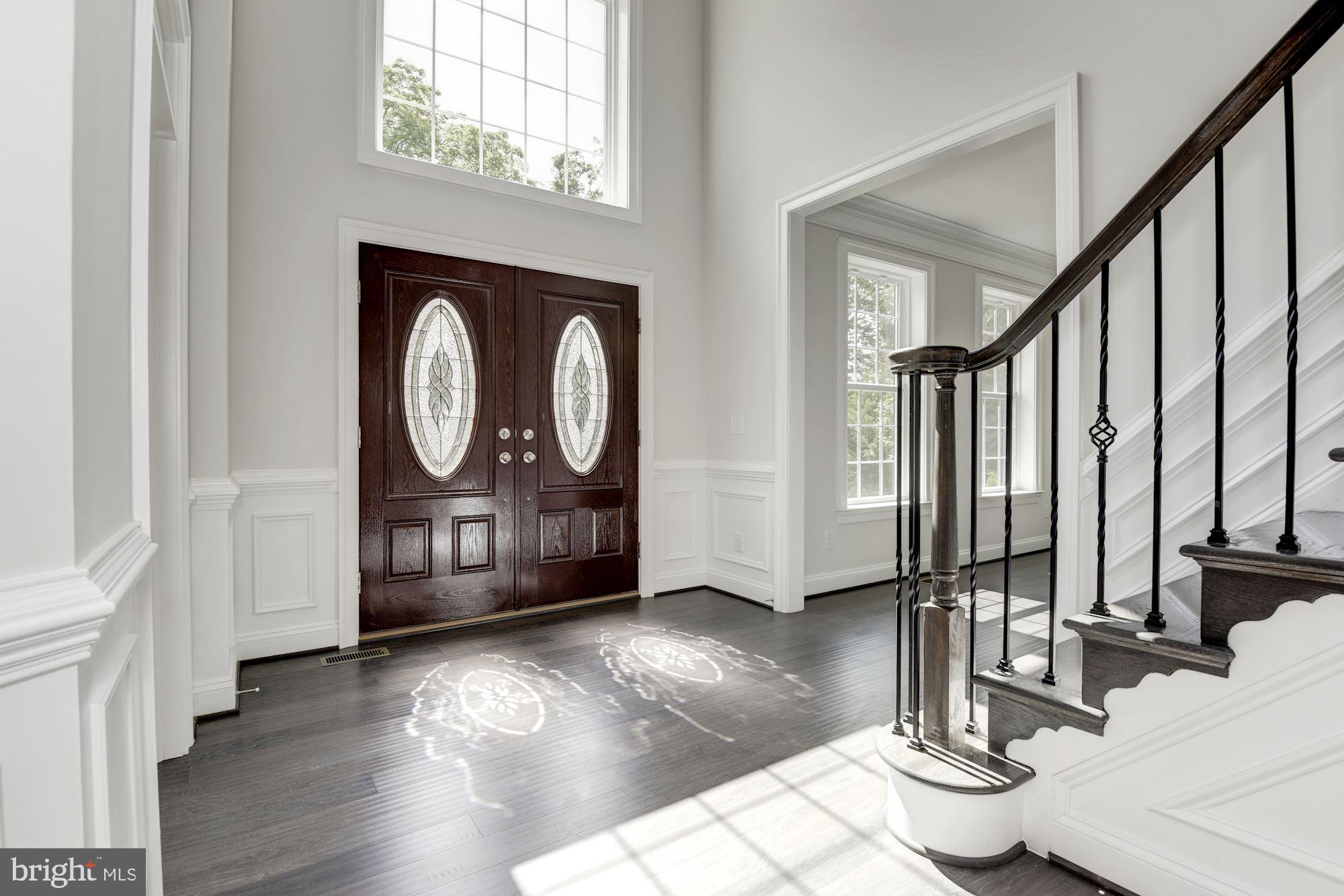 7906 Kent Road Alexandria, VA 22308 - Photo 3 of 52 Gallery Image 3