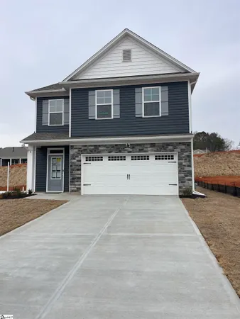 $299,900 | 8 Gateway Drive, Central, SC 29630