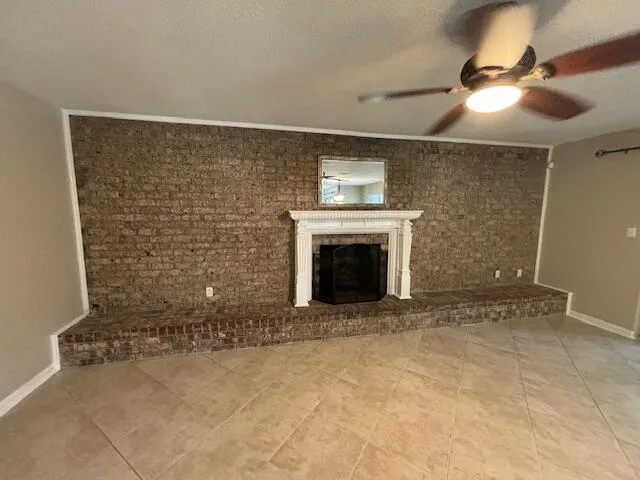 $2,800 | 199 Country Club Road, Shalimar, FL 32579