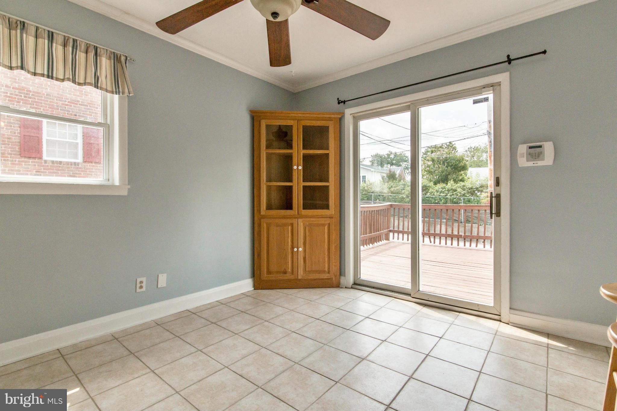 247 Ridge Avenue Baltimore, MD 21286 - Photo 12 of 30 Interior (General)