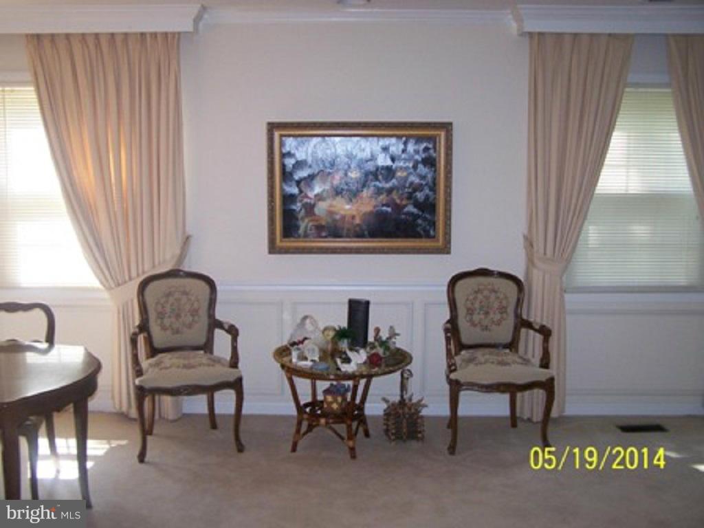 1736 Stratton Road Crofton, MD 21114 - Photo 18 of 24 Sitting Area