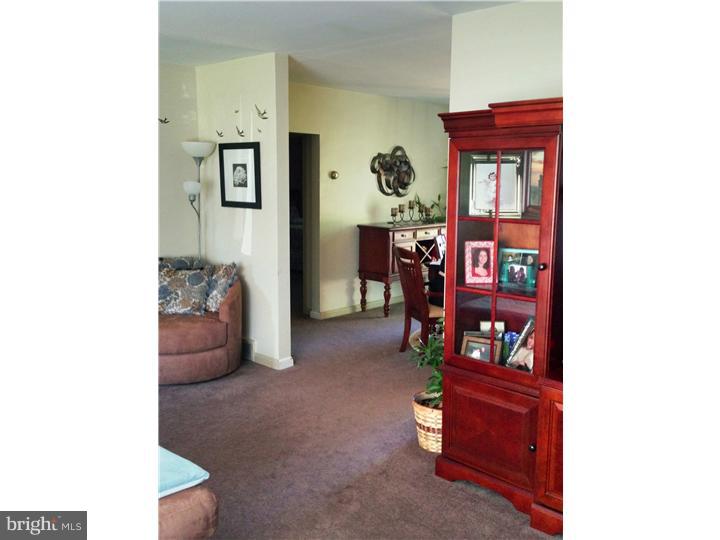 3512 Horton Road Newtown Square, PA 19073 - Photo 8 of 25 Living Room
