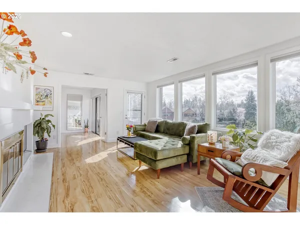 $399,900 | 17011 Southwest Versailles Lane, Portland, OR 97224