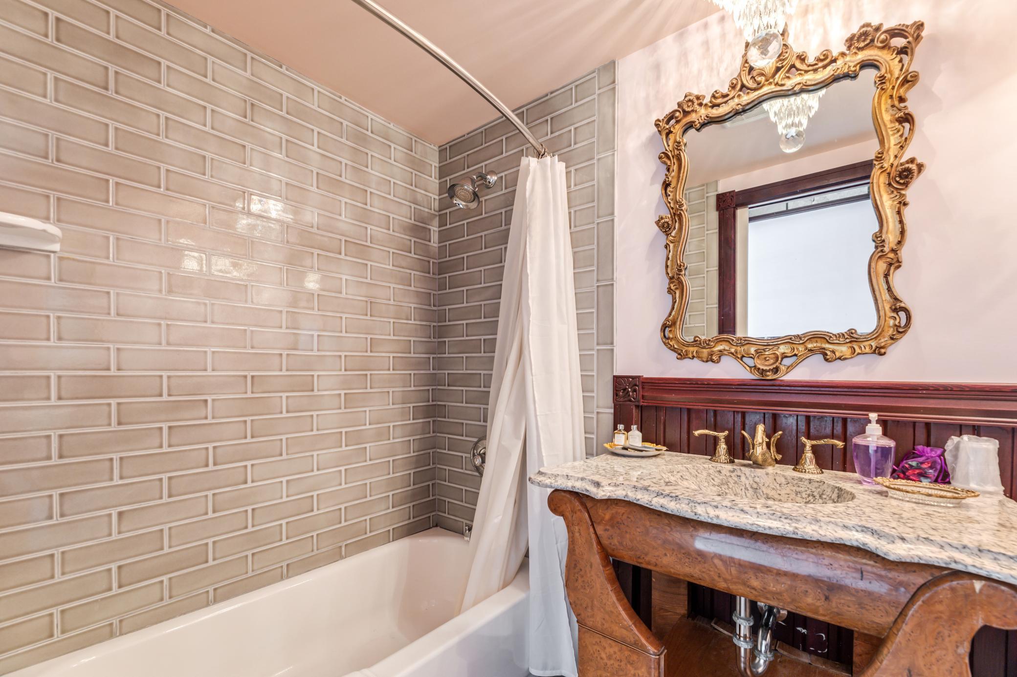 215 North Main Street Alma, WI 54610 - Photo 32 of 47