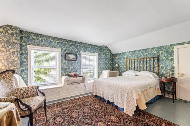 $1,200,000 | 215 North Main Street, Alma, WI 54610