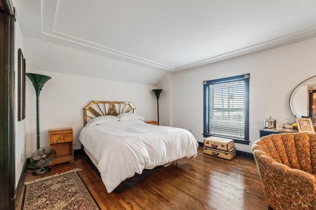 $1,200,000 | 215 North Main Street, Alma, WI 54610