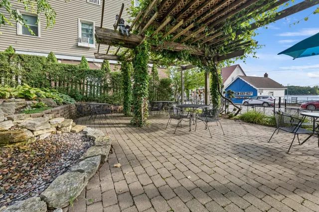 $1,200,000 | 215 North Main Street, Alma, WI 54610