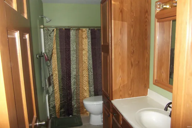 $219,900 | 2301 Deforest Avenue, Angola, IN 46703