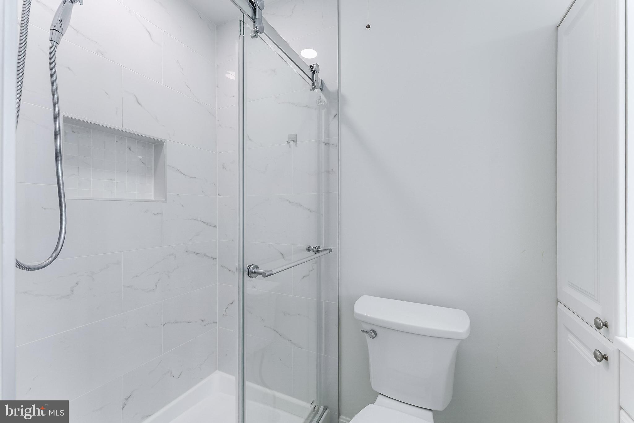 2331 Harleyford Court Reston, VA 20191 - Photo 24 of 40 Sleek modern bathroom oasis.