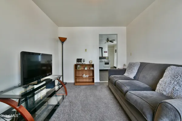 $105,000 | 4 1/2 Hibbard Street, Amsterdam, NY 12010