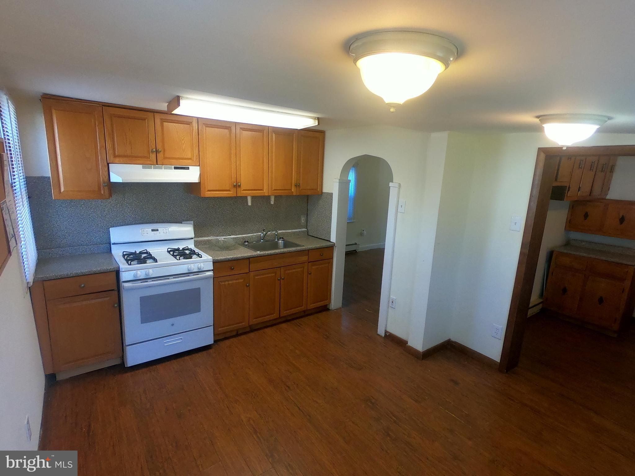 9228 Ditman Street Philadelphia, PA 19114 - Photo 7 of 9