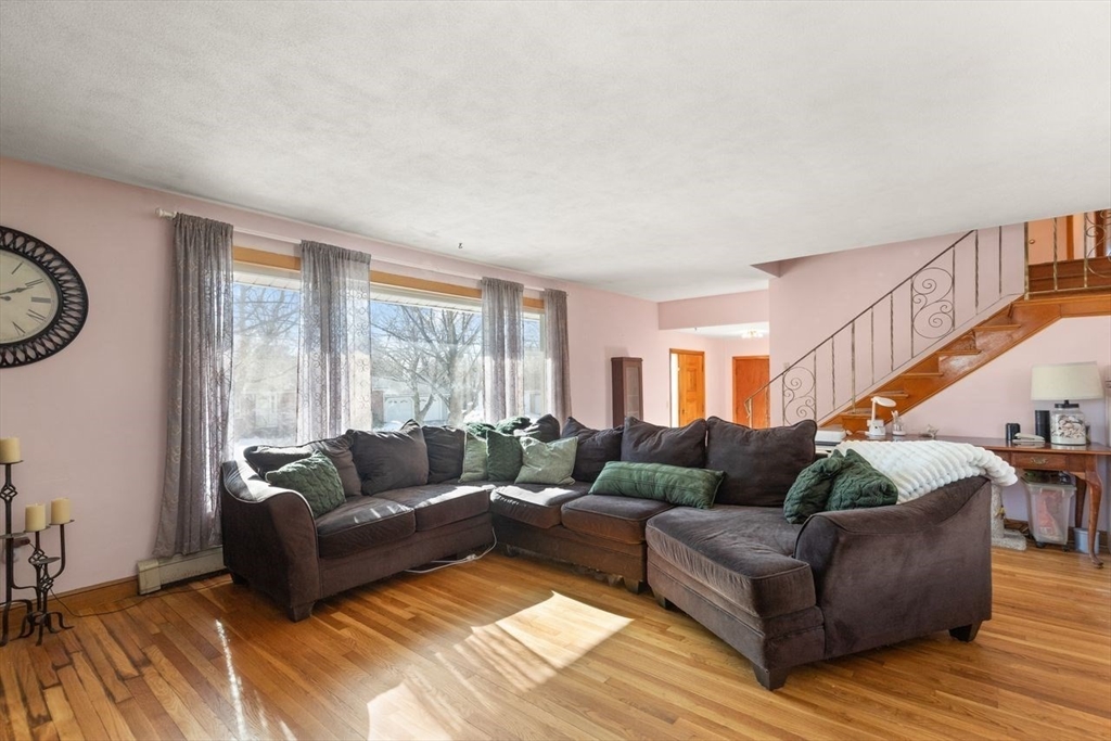 21 Olsen Road Peabody, MA 01960 - Photo 17 of 38 Gallery Image 17