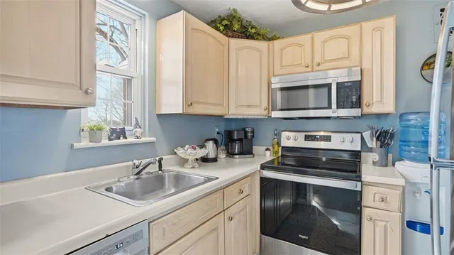 $234,900 | 376 Mc Clellan Drive, Pittsburgh, PA 15236