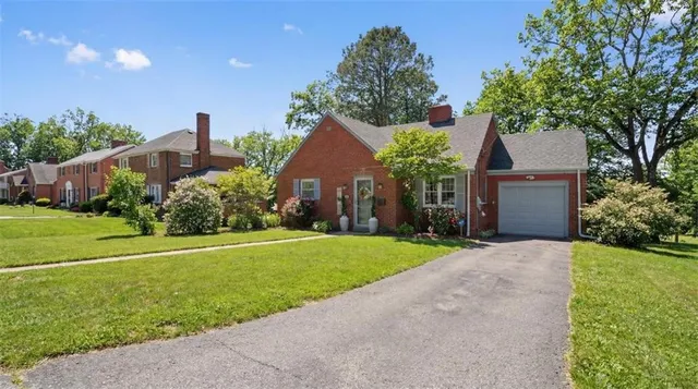 $234,900 | 376 Mc Clellan Drive, Pittsburgh, PA 15236