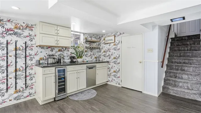 $234,900 | 376 Mc Clellan Drive, Pittsburgh, PA 15236