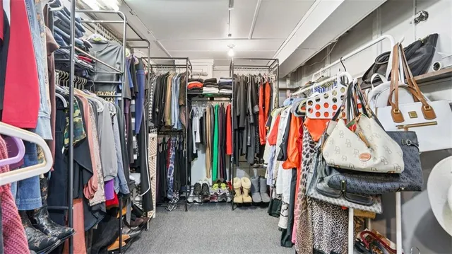 $234,900 | 376 Mc Clellan Drive, Pittsburgh, PA 15236