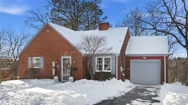 $234,900 | 376 Mc Clellan Drive, Pittsburgh, PA 15236