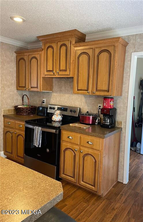 1013 Highway 41 Barnesville, GA 30204 - Photo 6 of 13 a kitchen with stainless steel appliances granite countertop a stove top oven a sink dishwasher and white cabinets with wooden floor