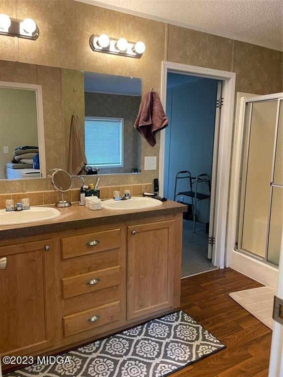 1013 Highway 41 Barnesville, GA 30204 - Photo 8 of 13 a bathroom with a sink and a mirror