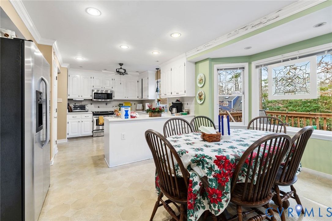 12913 Queensgate Road Midlothian, VA 23114 - Photo 8 of 30 Gallery Image 8