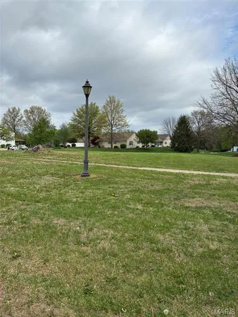 $35,000 | Xxx Xxx 26th, Highland, IL 62249