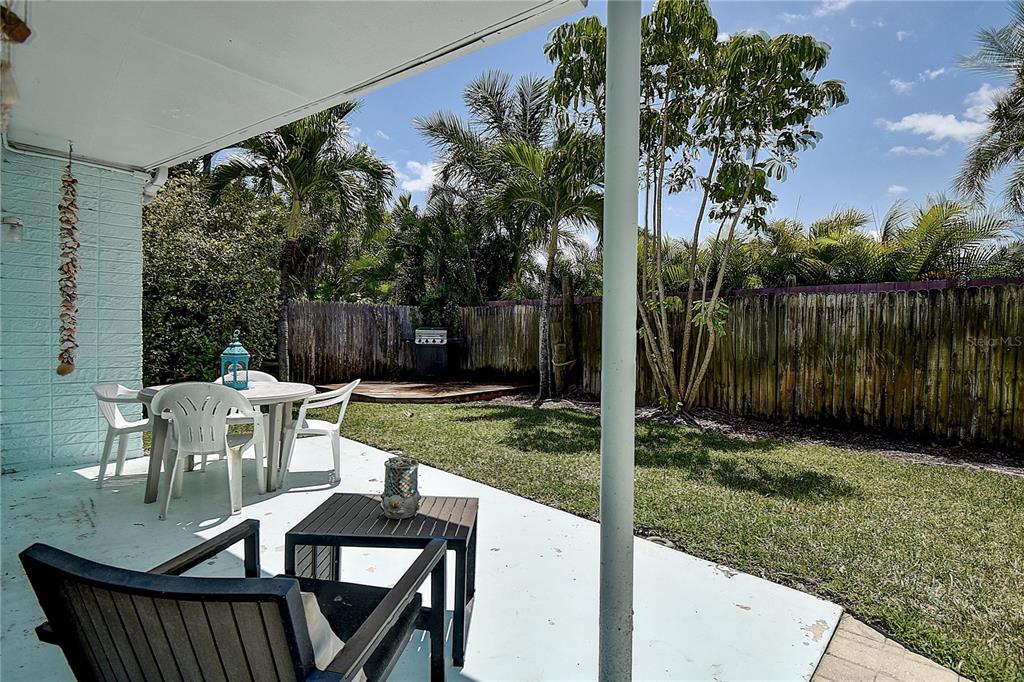 705 Sunset Cove Madeira Beach, FL 33708 - Photo 23 of 35 Gallery Image 23