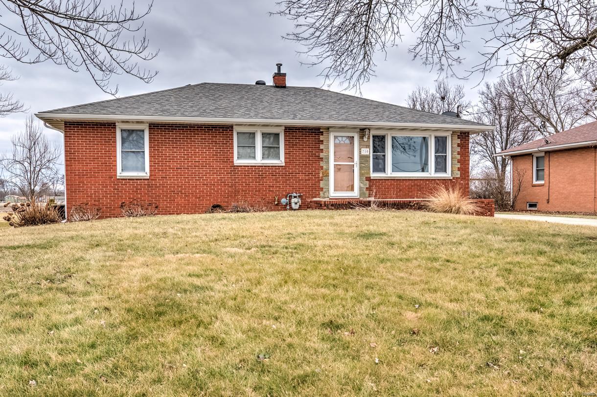 710 West Center Street Brighton, IL 62012 - Photo 14 of 17
