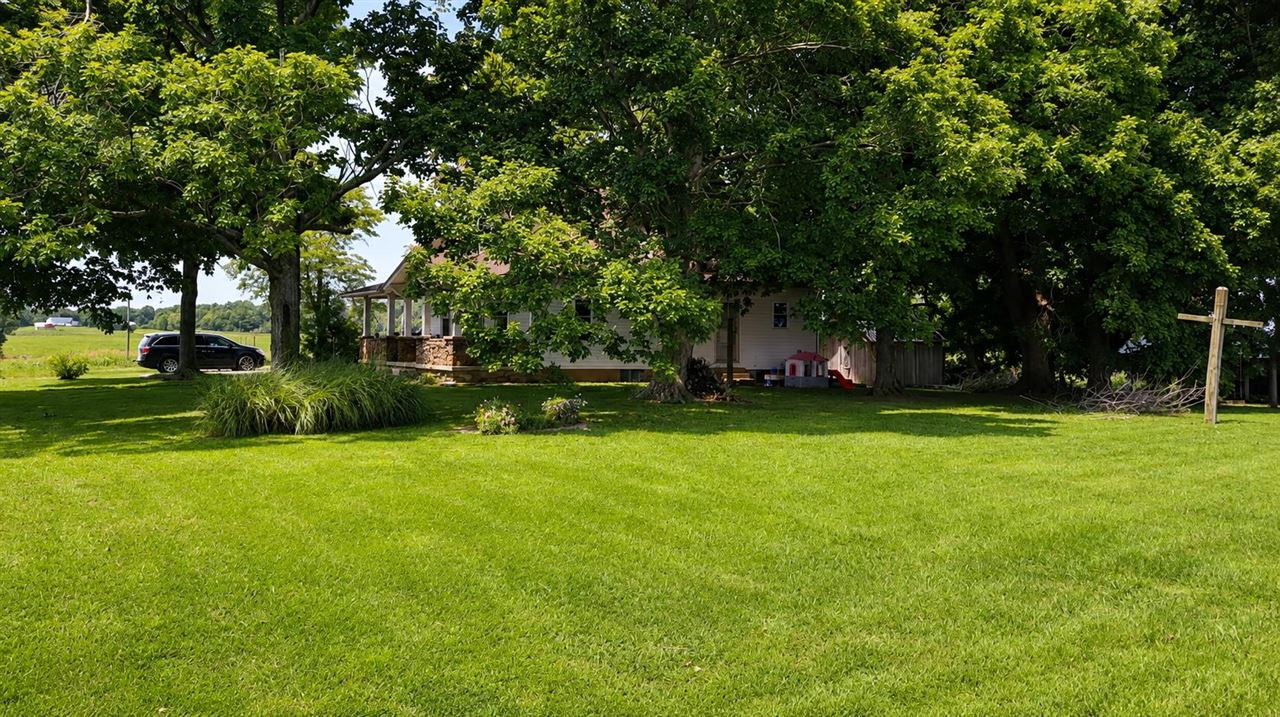 713 Rock Spring Road Summer Shade, KY 42166 - Photo 45 of 52 Gallery Image 45