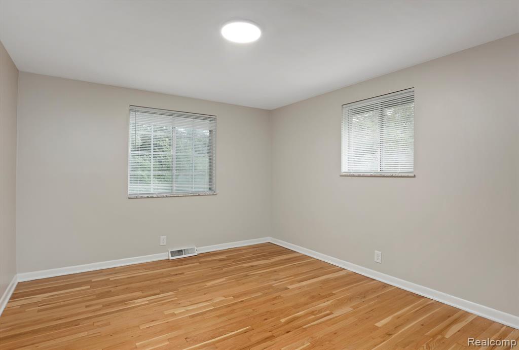 3572 Clarkston Road Oakland, MI 48363 - Photo 31 of 53 Gallery Image 31