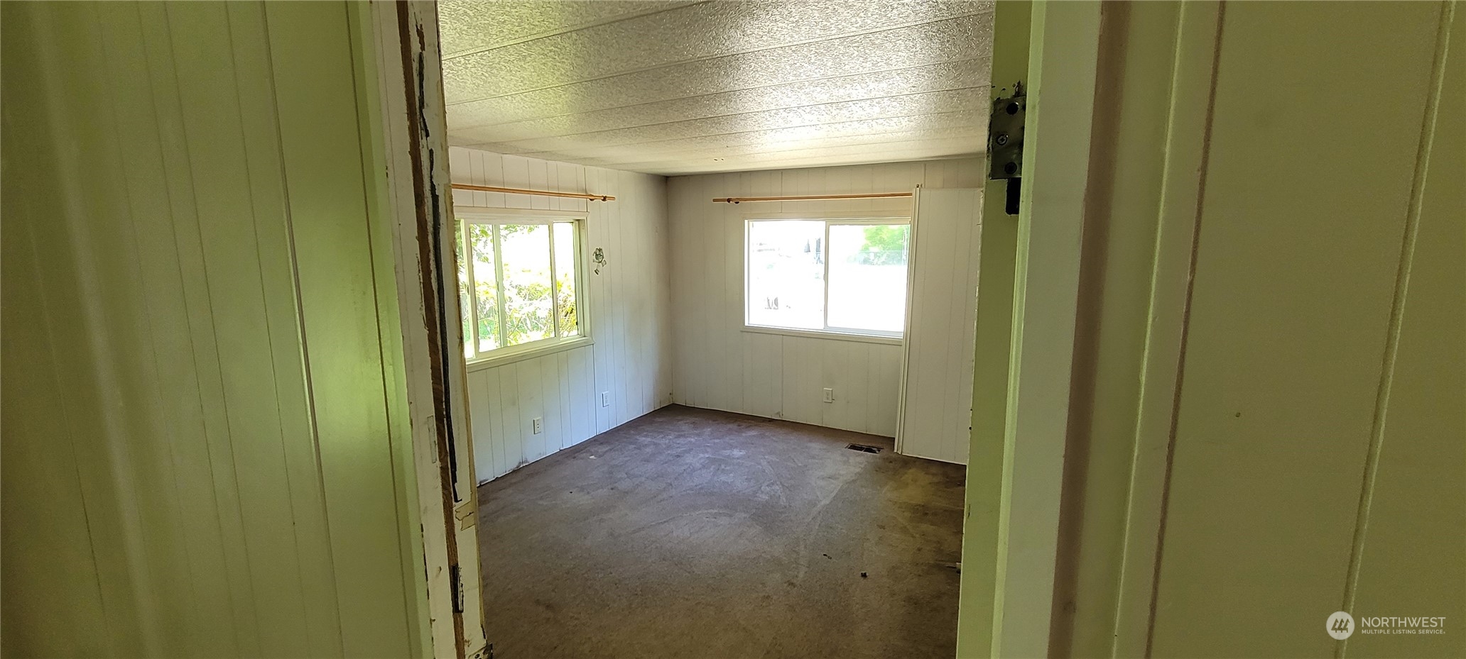 17271 Southeast Petrovitsky Road Renton, WA 98058 - Photo 18 of 21 Gallery Image 18